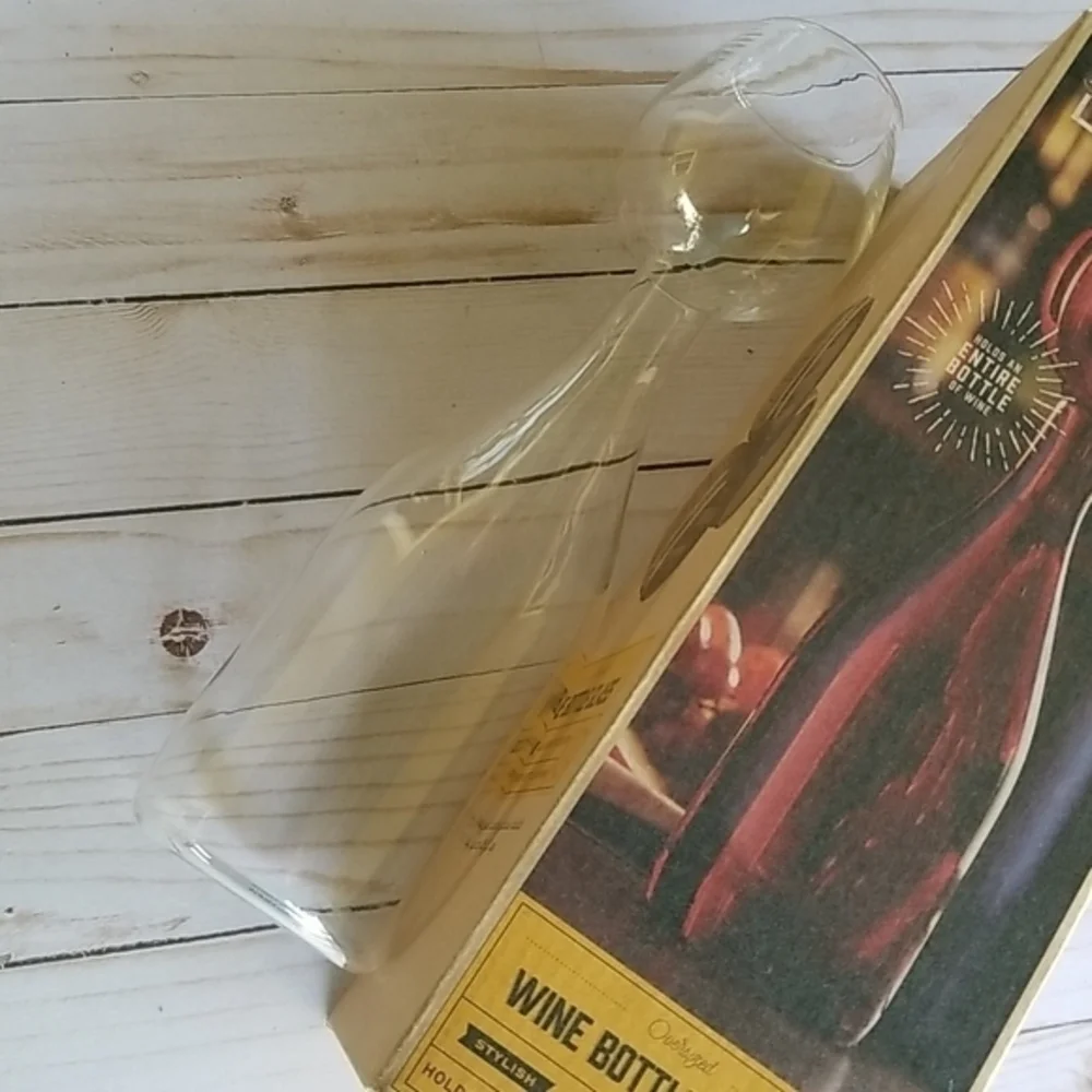 New refinery wine‎ bottle glass